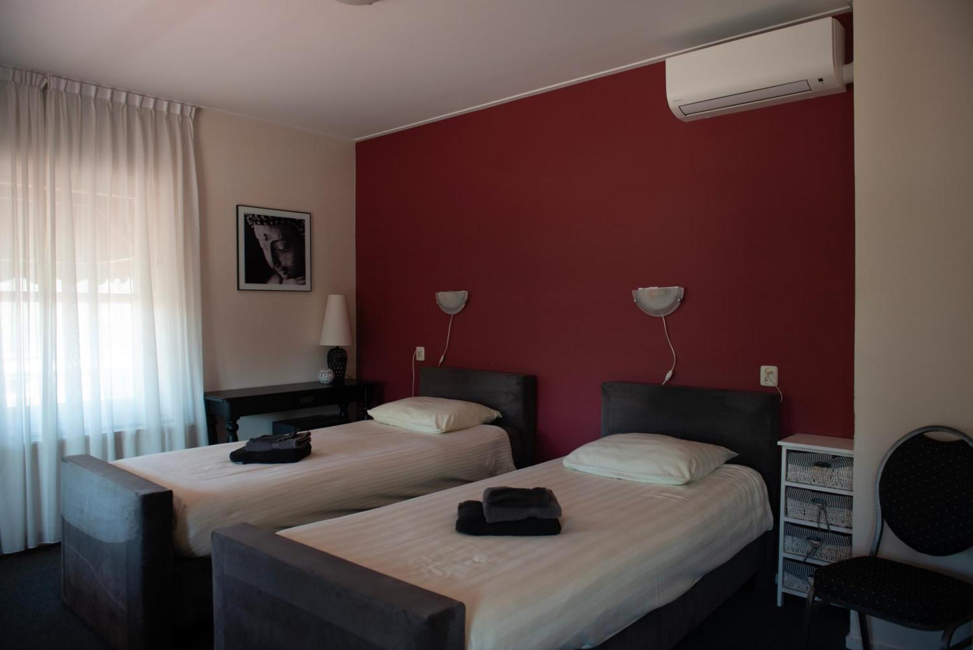 Hotel De Harmonie Sexbierum Eksteriør bilde