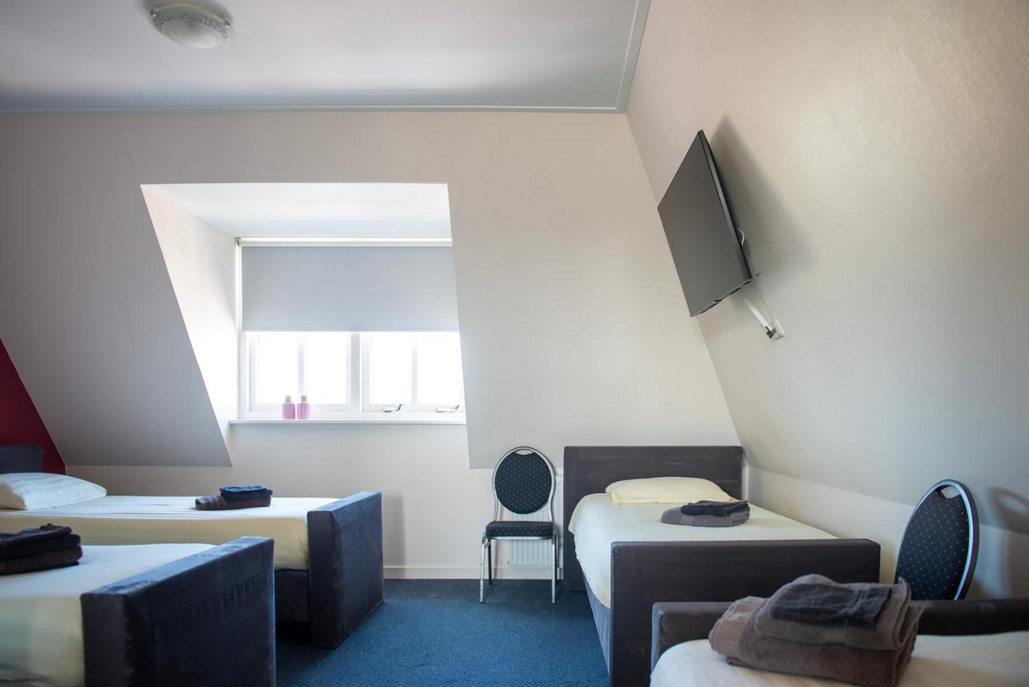 Hotel De Harmonie Sexbierum Eksteriør bilde