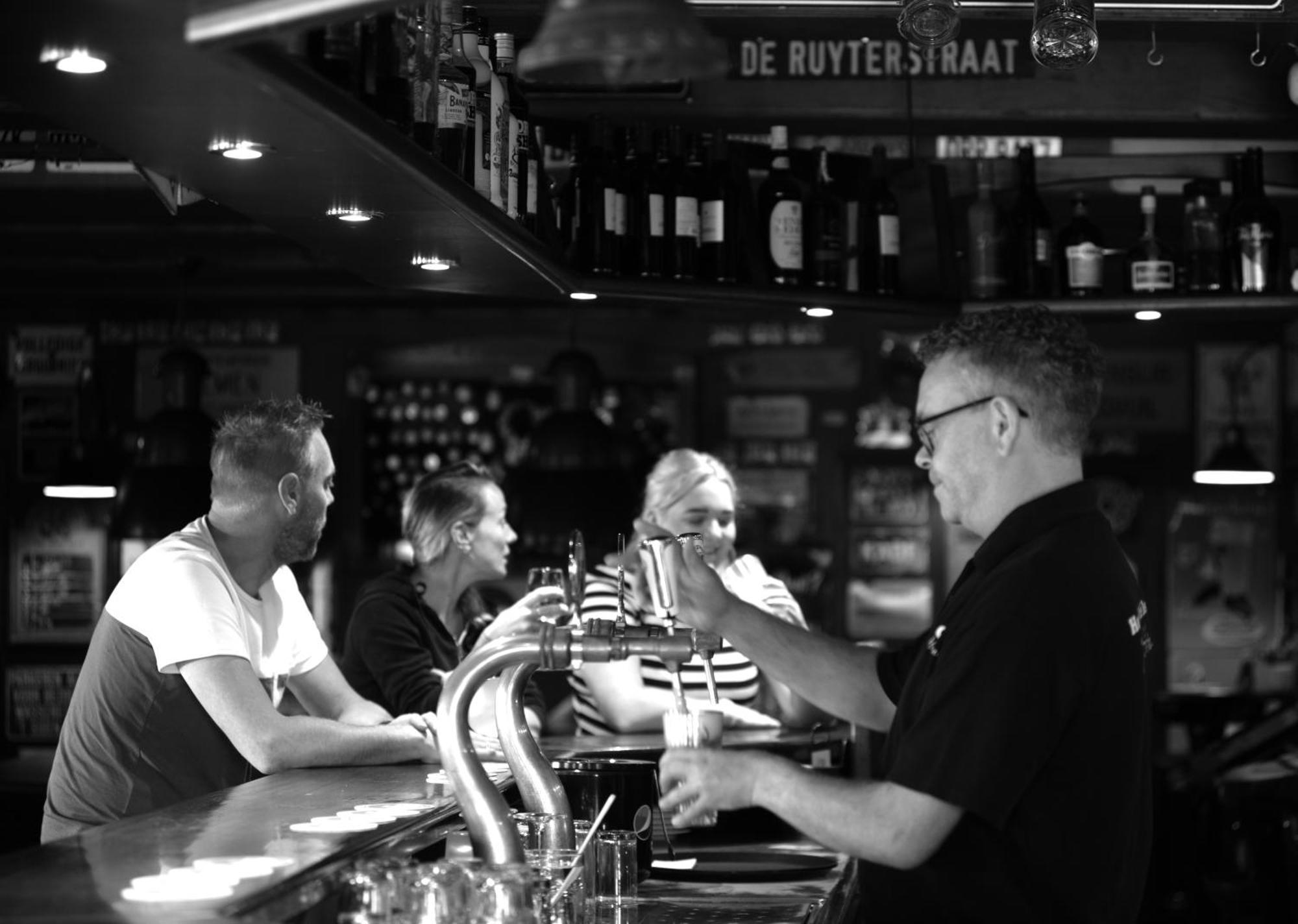 Hotel De Harmonie Sexbierum Eksteriør bilde